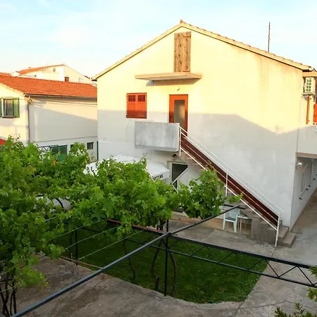 アパート Ana Juricev ヴォディツェ