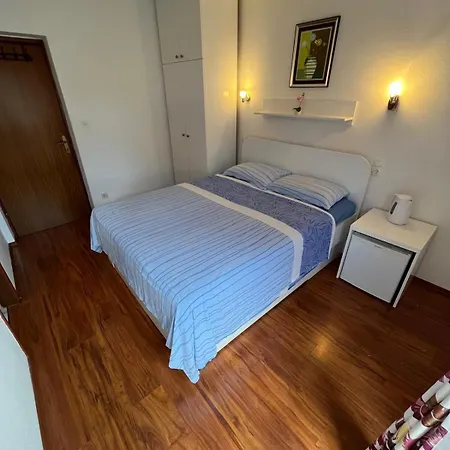 Ana Juricev * Vodice