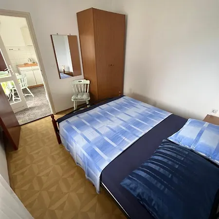 Apartment Ana Juricev *