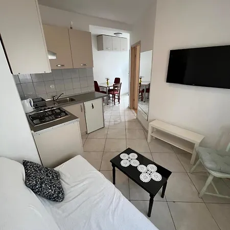 Apartment Ana Juricev *