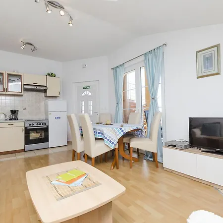 Ana Juricev * Vodice