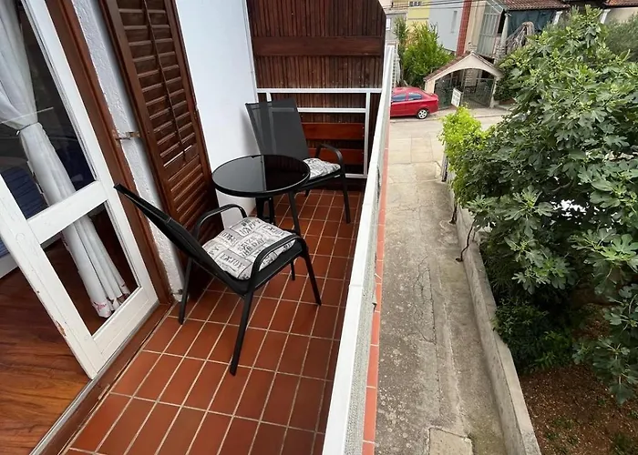 Ana Juricev アパート